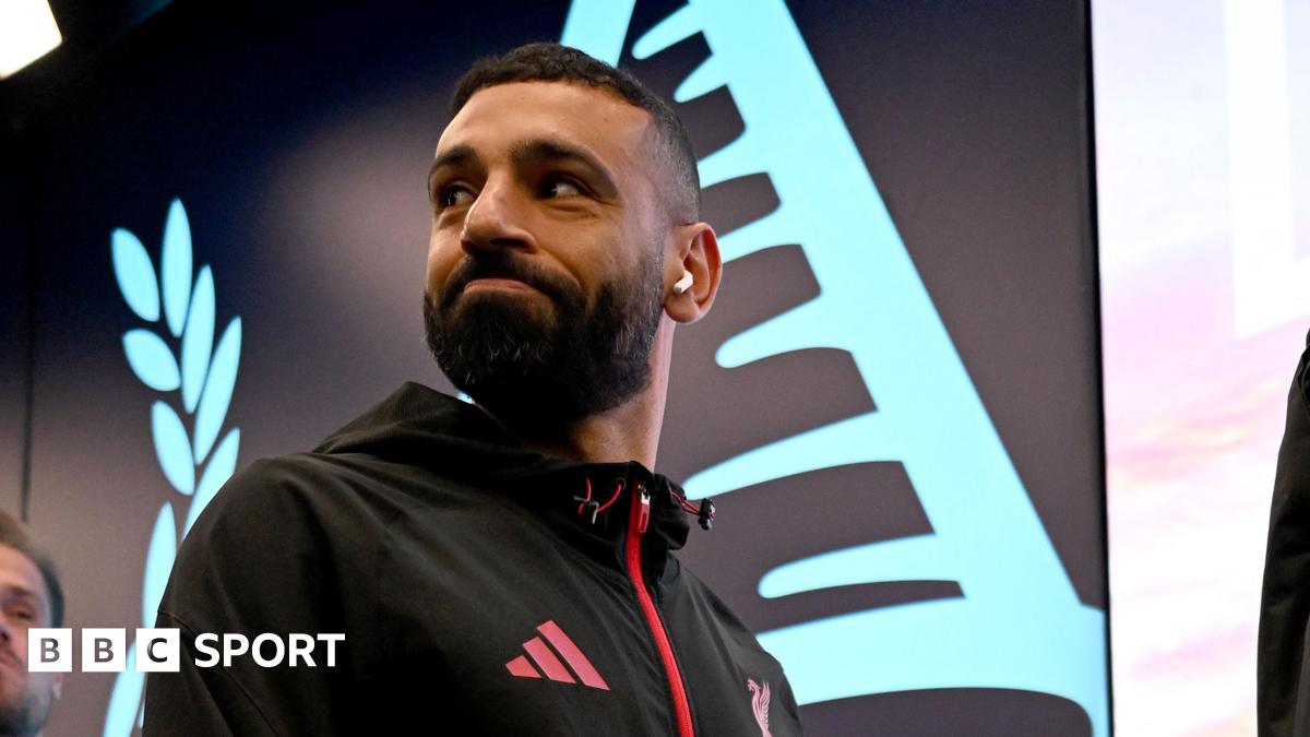 Premier League LIVE: Aston Villa vs Sunderland, Everton vs Liverpool, Nottingham Forest vs Burnley followed by Manchester City vs Arsenal - radio commentary, text updates, scores & match stats