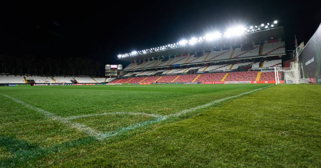 Rayo Vallecano x AEK: onde assistir, horário e escalações