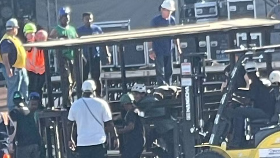 Trabalhador morre durante montagem de palco para show de Shakira no Rio de Janeiro