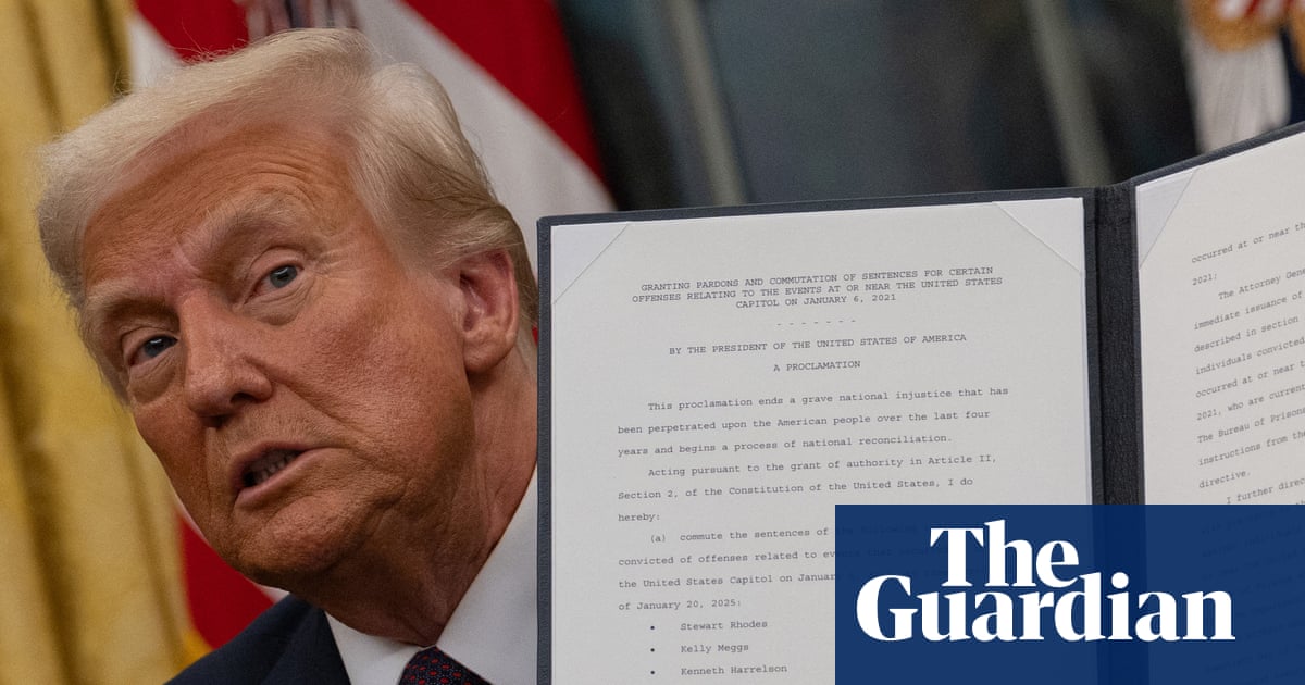 Trump reportedly says he’ll issue mass pardons at end of his presidential term | Donald Trump