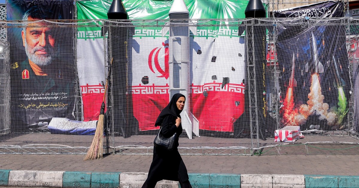 US denies nuclear plan as deadline on threat to Iran ‘civilisation’ looms | US-Israel war on Iran News