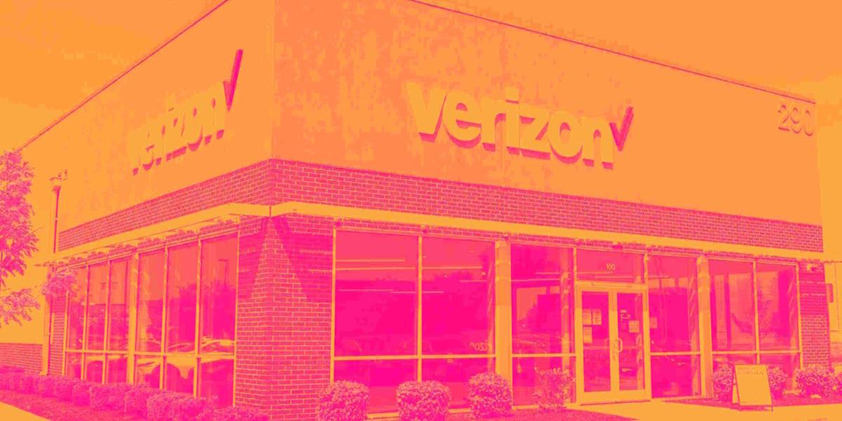 Verizon (VZ) Q1 Earnings Report Preview: What To Look For