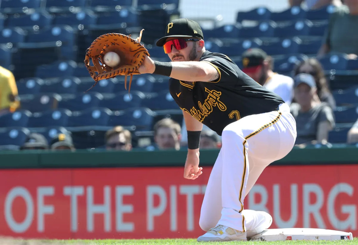 What channel are the Rays on tonight? What channel are the Pirates on?