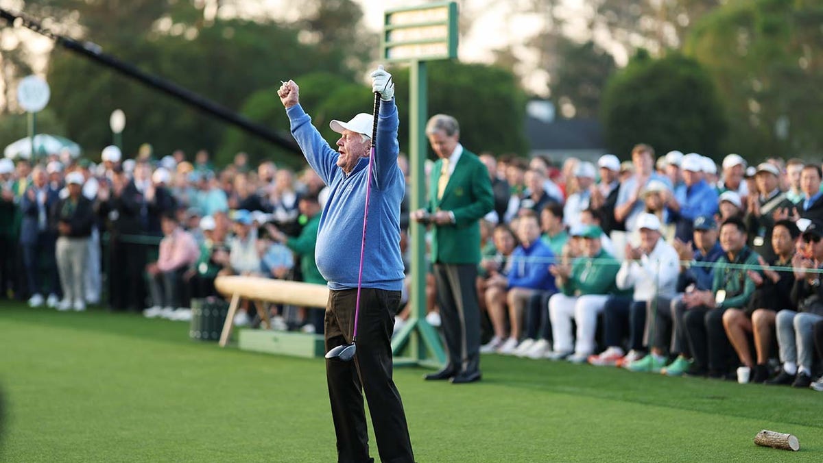 What time is the Honorary Starter ceremony at the 2026 Masters?