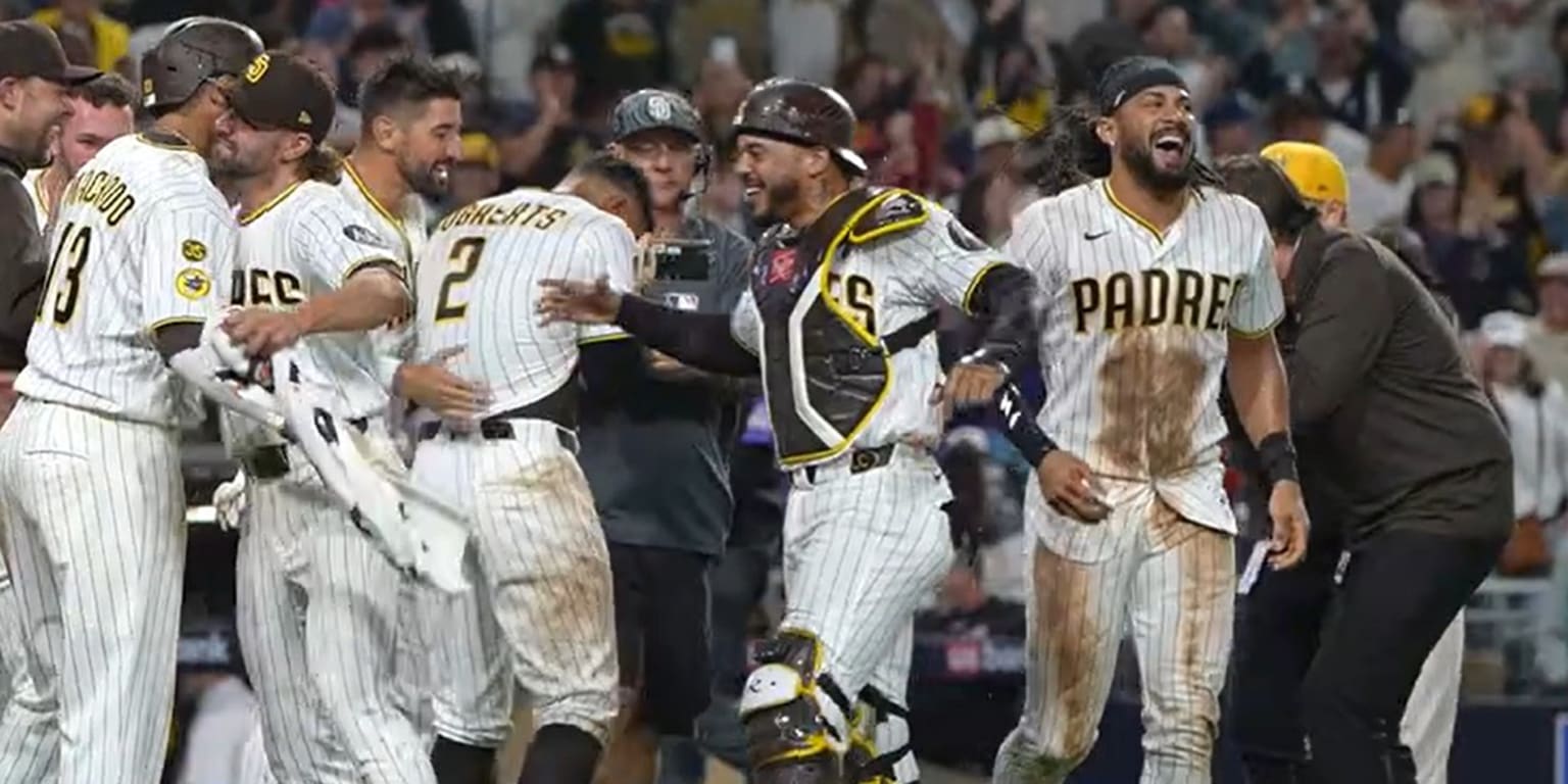 Xander Bogaerts hits grand slam in 12th for Padres' first walk-off win