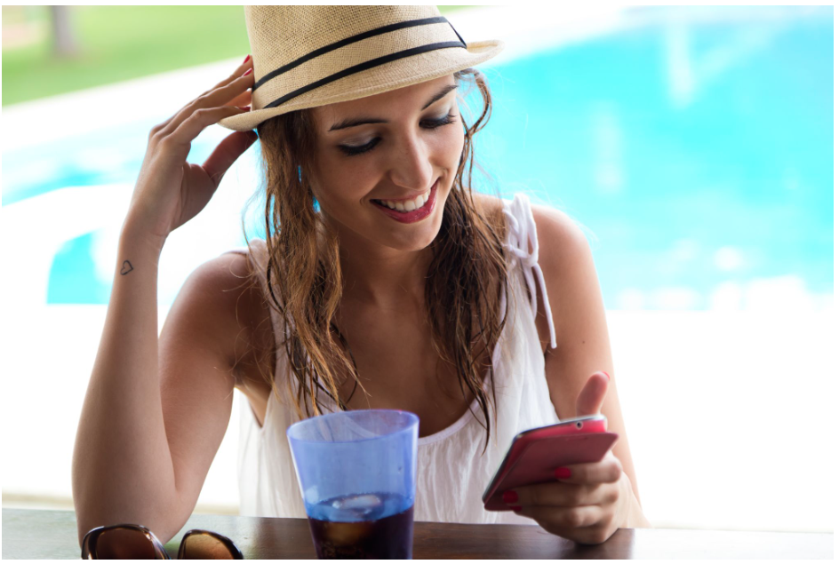 Dicas de Tecnologia para Turistas Brasileiros na Europa: Usando o eSIM para Dados Ilimitados e Férias Sem Estresse