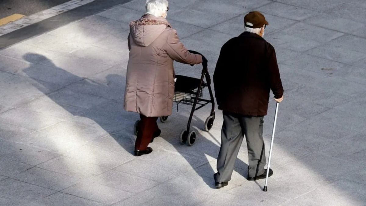 la Ley 27/2011 aumenta el número de años necesarios para retirarse