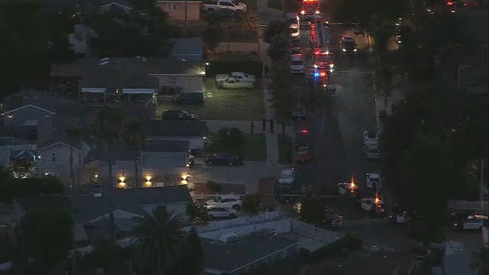 2 adults, 2 juveniles found dead with gunshot wounds in apparent murder-suicide in North Hills, LAPD says