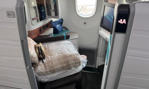 Alaska Airlines plots premium economy, luxe Seattle lounge