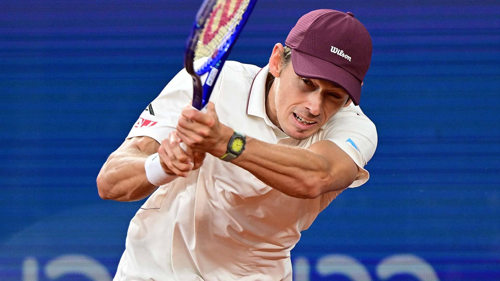 Alex de Minaur sets Tommy Paul SF showdown in Hamburg | ATP Tour