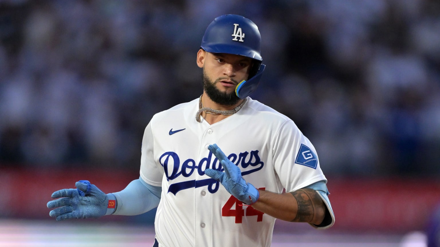 Andy Pages homers, drives in three in four-hit game | 05/26/2026