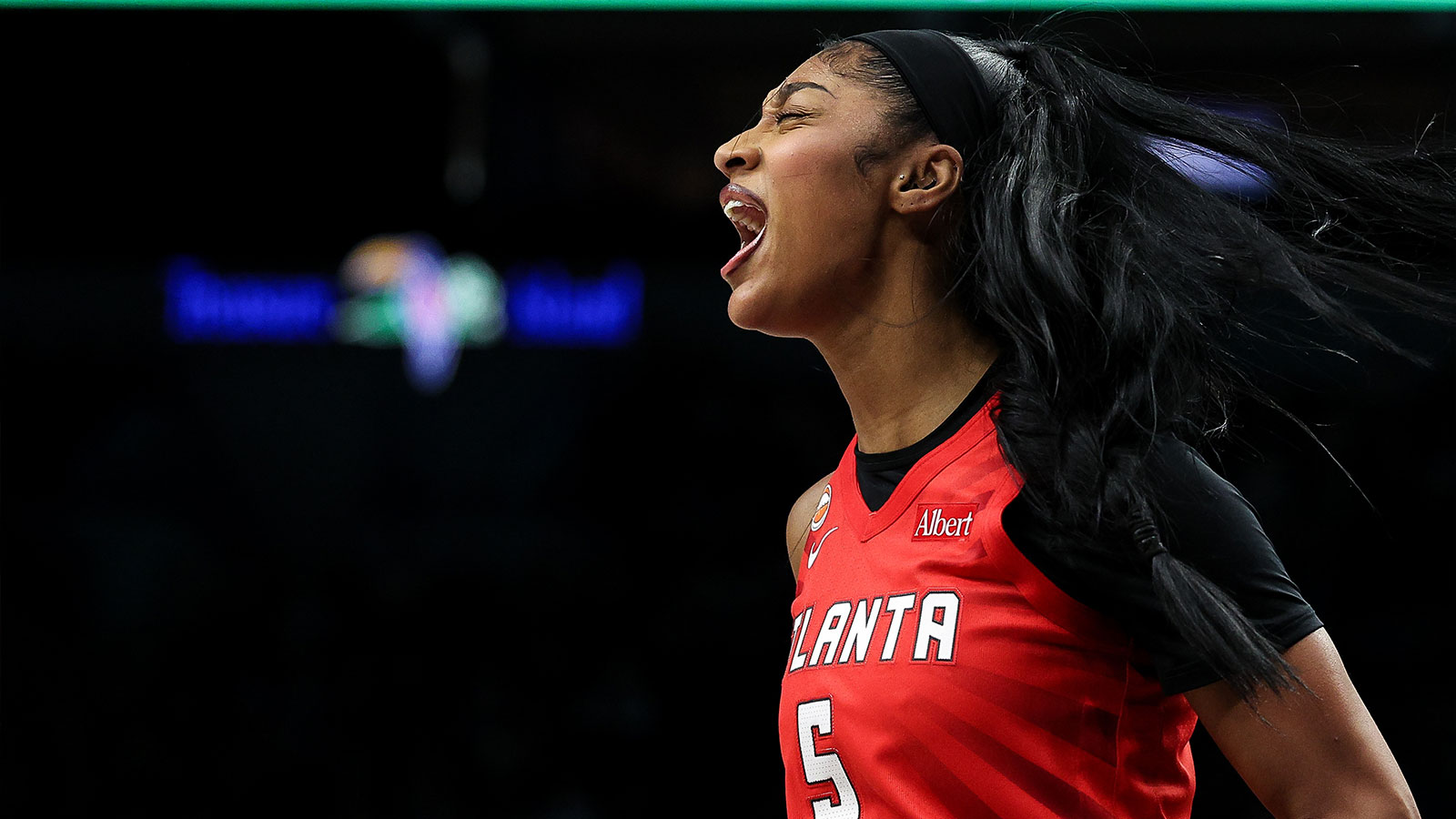 Angel Reese trolls Wings crowd after savage gesture to Odyssey Sims