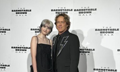 Anna Nicole Smith’s daughter channels Joan Jett at Kentucky Derby gala