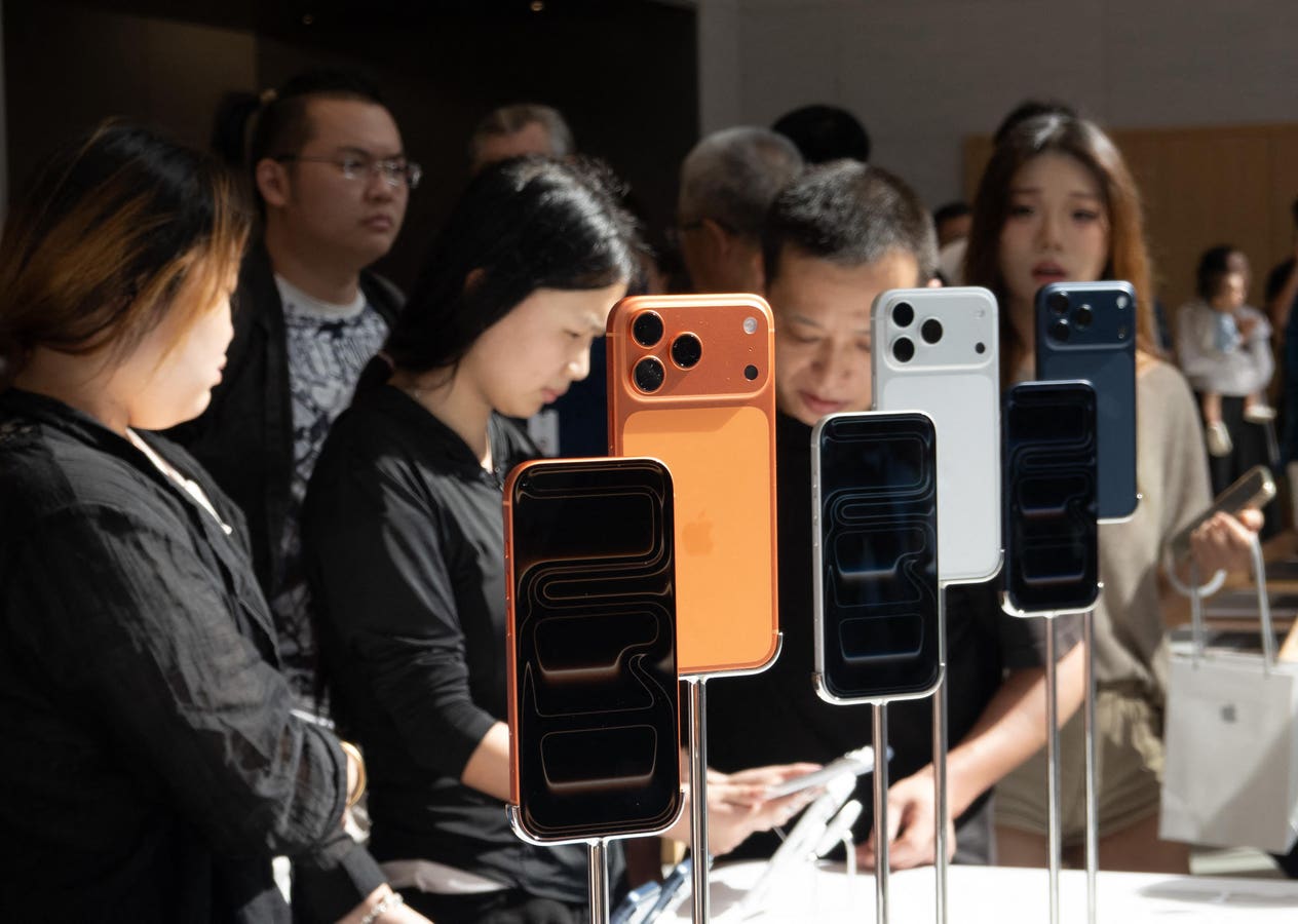 Apple’s iPhone 18 Pro Pricing Decision Can Boost Revenue And Sales