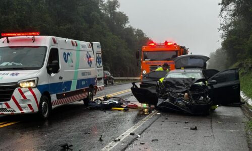 BR-277 fica interditada após acidente de trânsito em Guaraniaçu