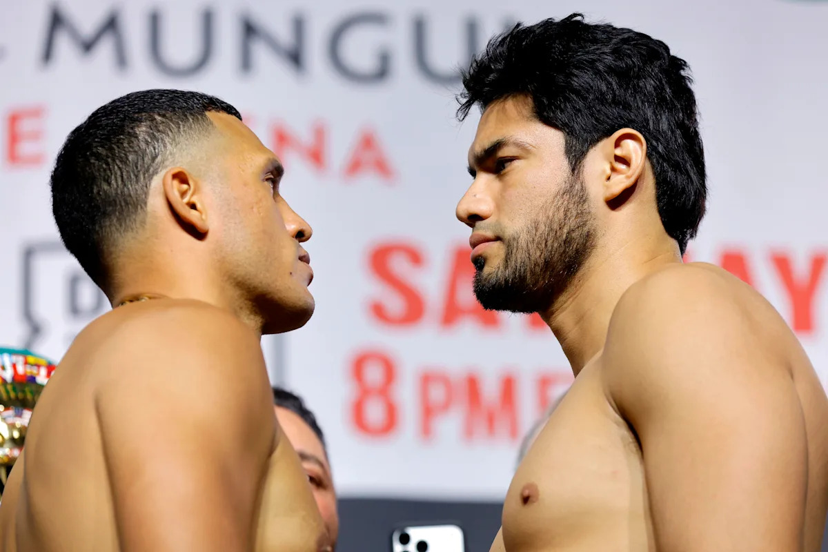 Benavidez KOs Ramirez in the 6th to win the WBA and WBO cruiserweight titles