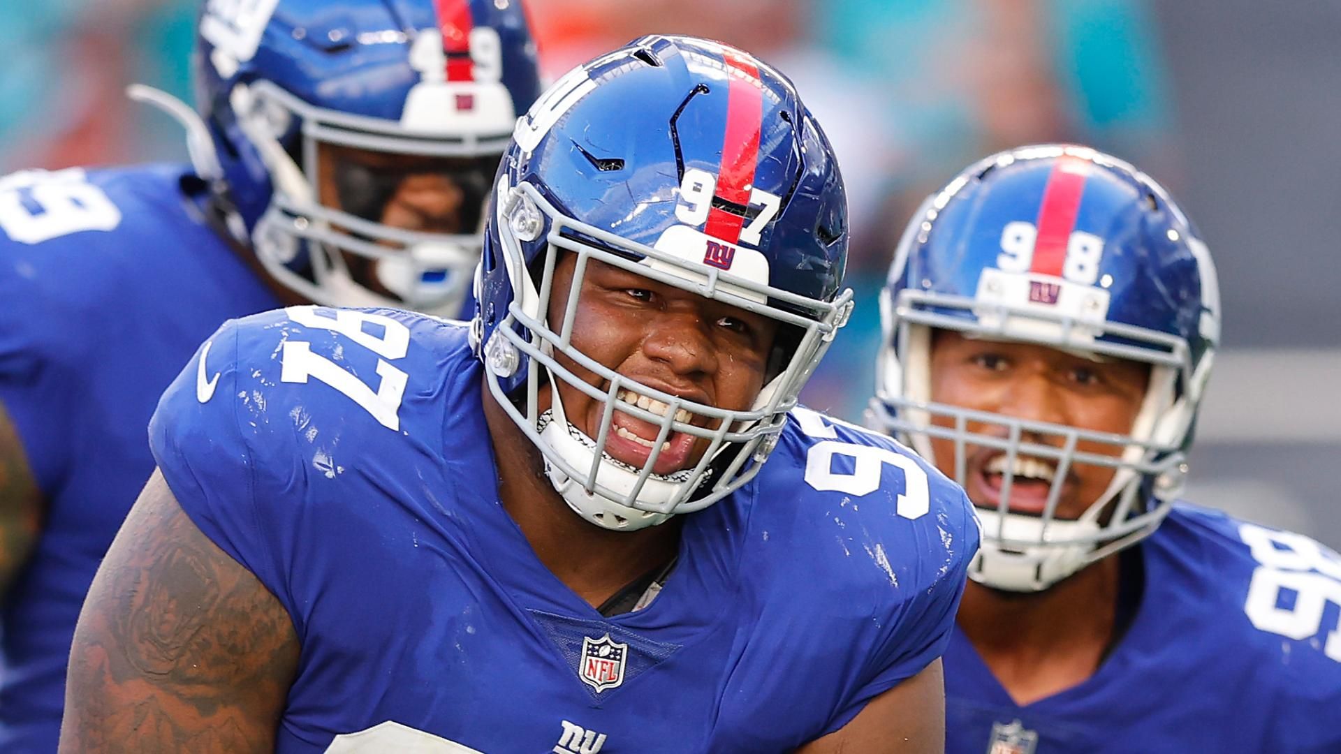 Bengals sign DT Dexter Lawrence to one-year, $28M extension