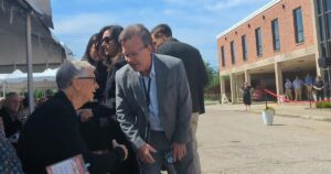 Bill Gates, billionaire and Microsoft co-founder, attends dedication of NCR archive center in Dayton | Local