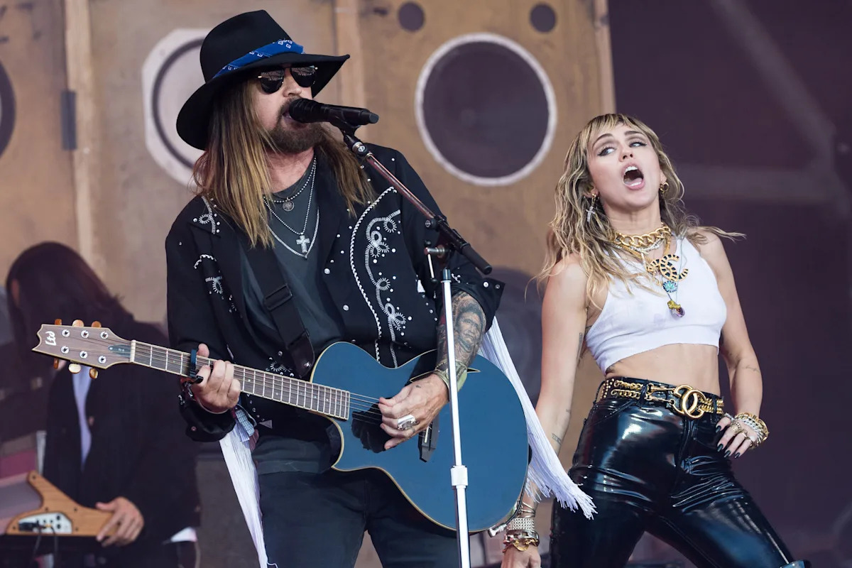 Billy Ray Cyrus Wants to ‘Shine the Sidewalks’ Before Daughter Miley’s Walk of Fame Ceremony