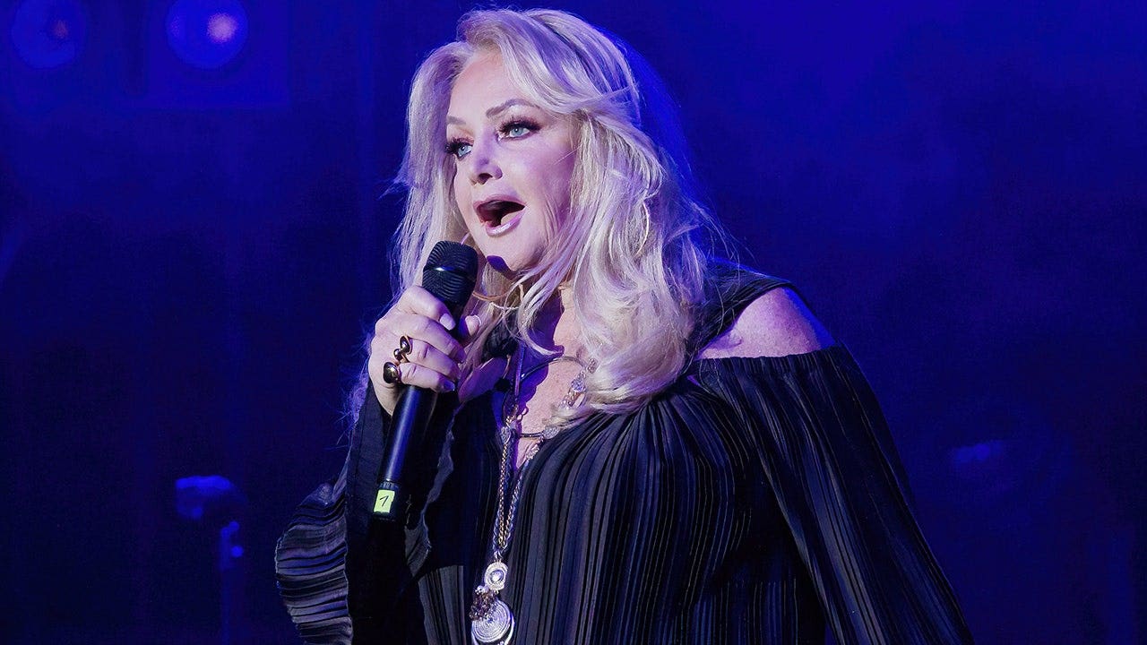 Bonnie Tyler rushed to hospital in Portugal for emergency surgery