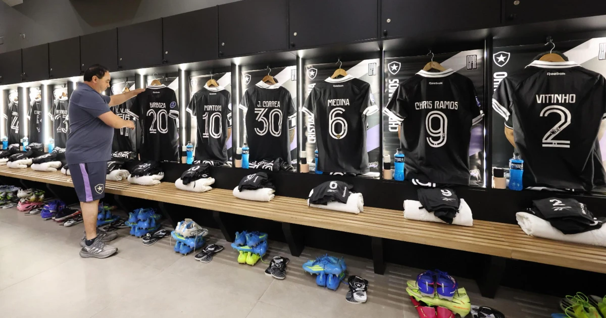 Botafogo escalado com Kauan Toledo como novidade para enfrentar o Independiente Petrolero