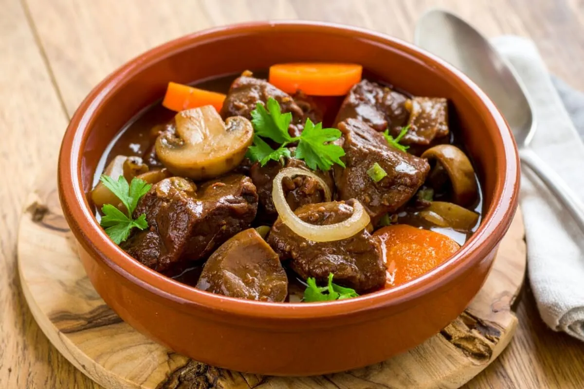 Carne de panela: 4 receitas saudáveis e suculentas para o jantar 