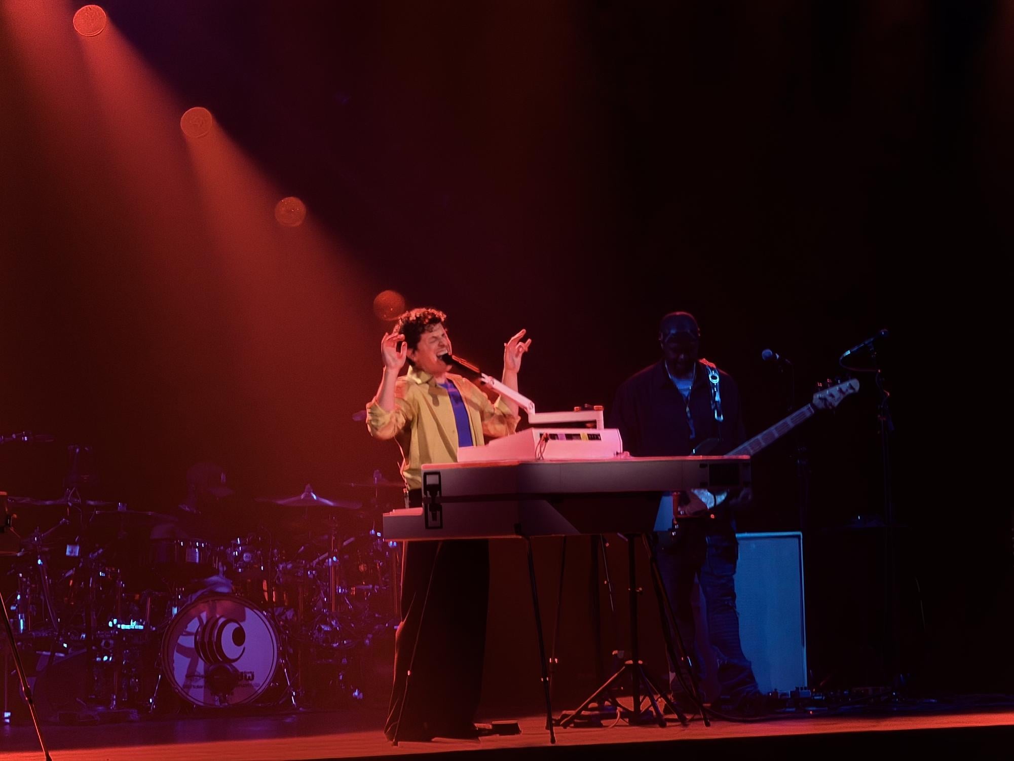 Charlie Puth’s ‘Whatever’s Clever!’ tour stuns Chicago Charlie Puth’s ‘Whatever’s Clever!’ tour stuns Chicago