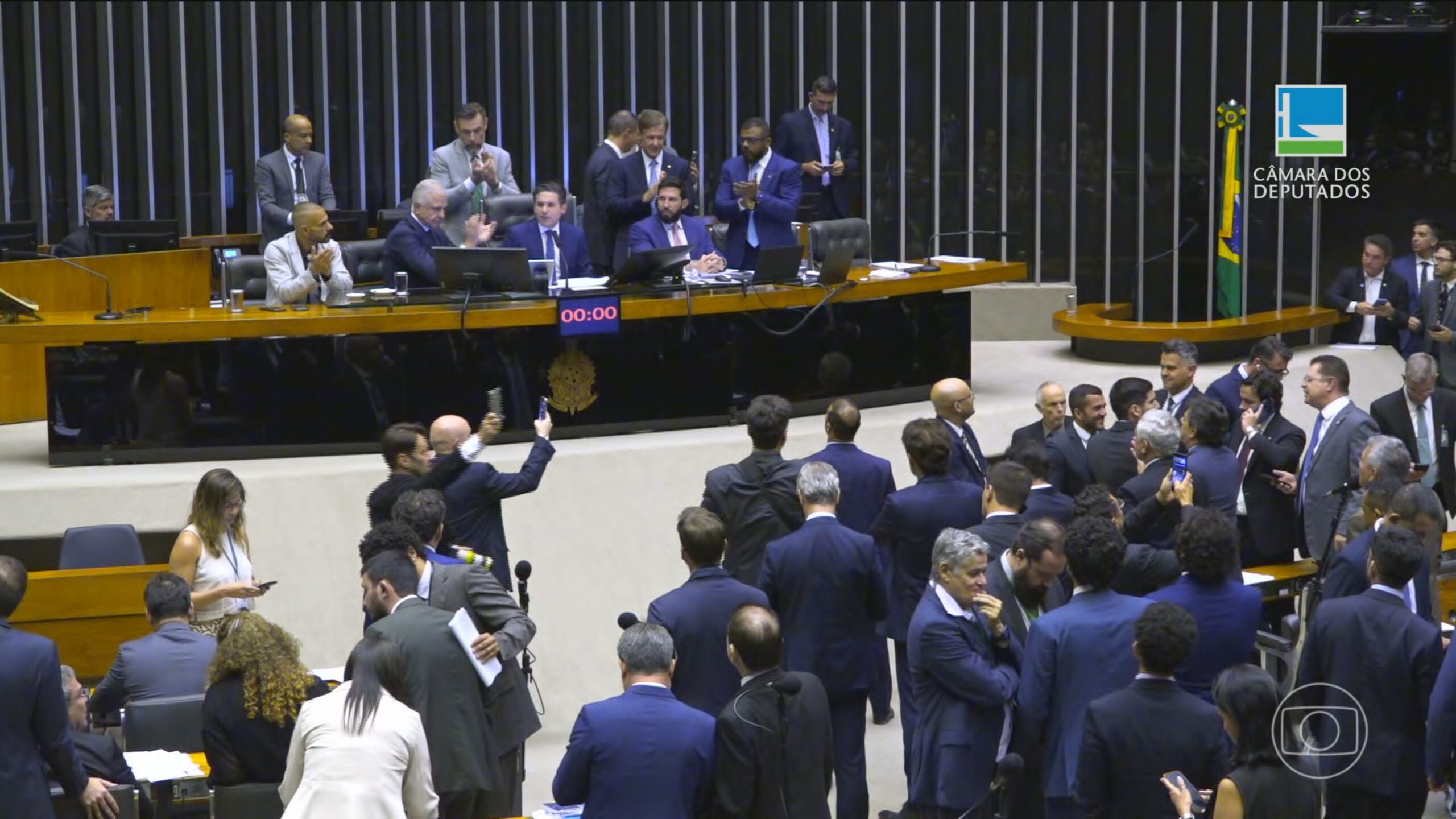 Congresso debateu e rejeitou equiparar facções criminosas a organizações terroristas