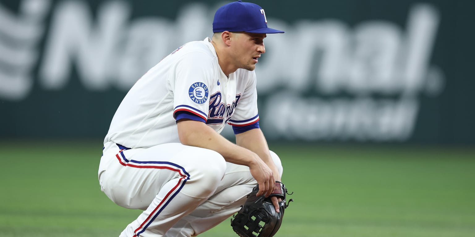 Corey Seager to injured list with lower back inflammation