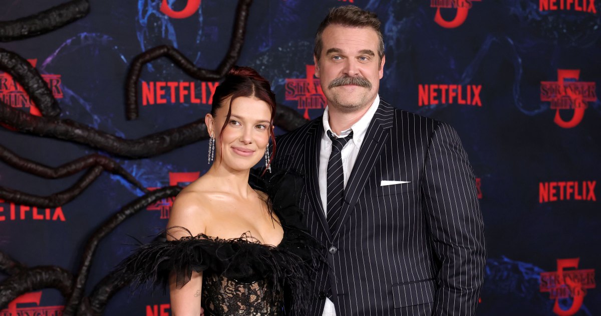 David Harbour Reunites With Stranger Things Cast After Drama
