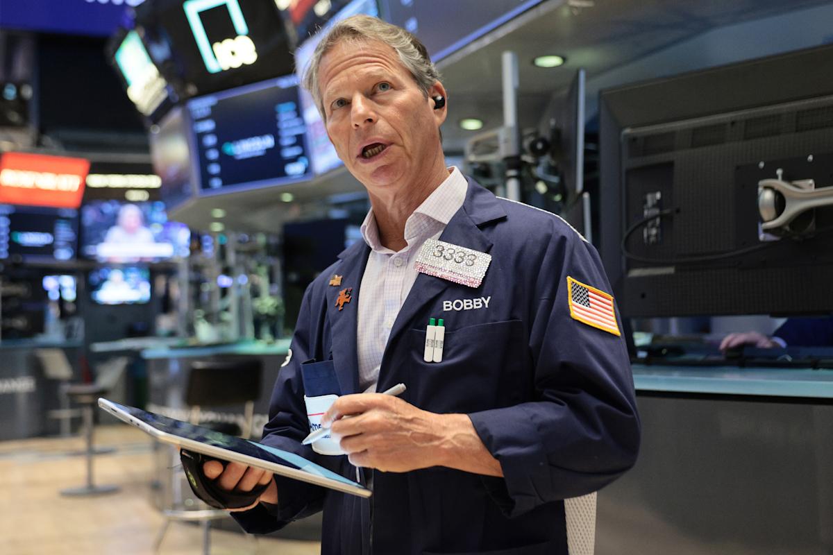 Dow clinches record high, S&P 500 and Nasdaq rise as stocks rebound on US-Iran peace hopes