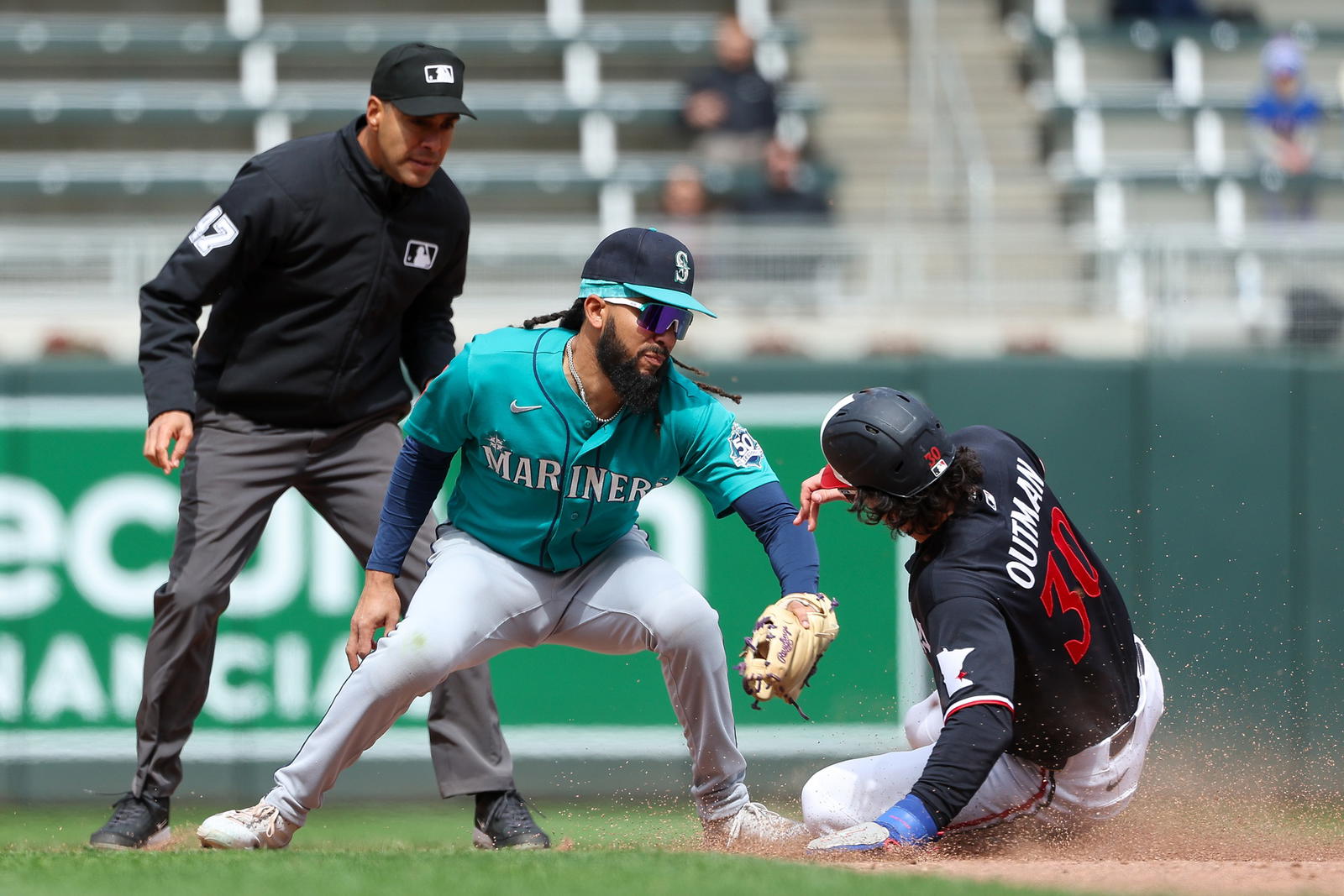 ESPN MLB Insider Weighs in on Seattle Mariners Situation with J.P. Crawford