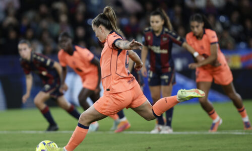 El Barcelona puede mandar al Levante a Primera RFEF