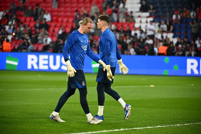 Entretenir la dynamique de Matveï Safonov avec le PSG ou lancer Renato Marin contre Lorient ? Luis Enrique entretient le flou