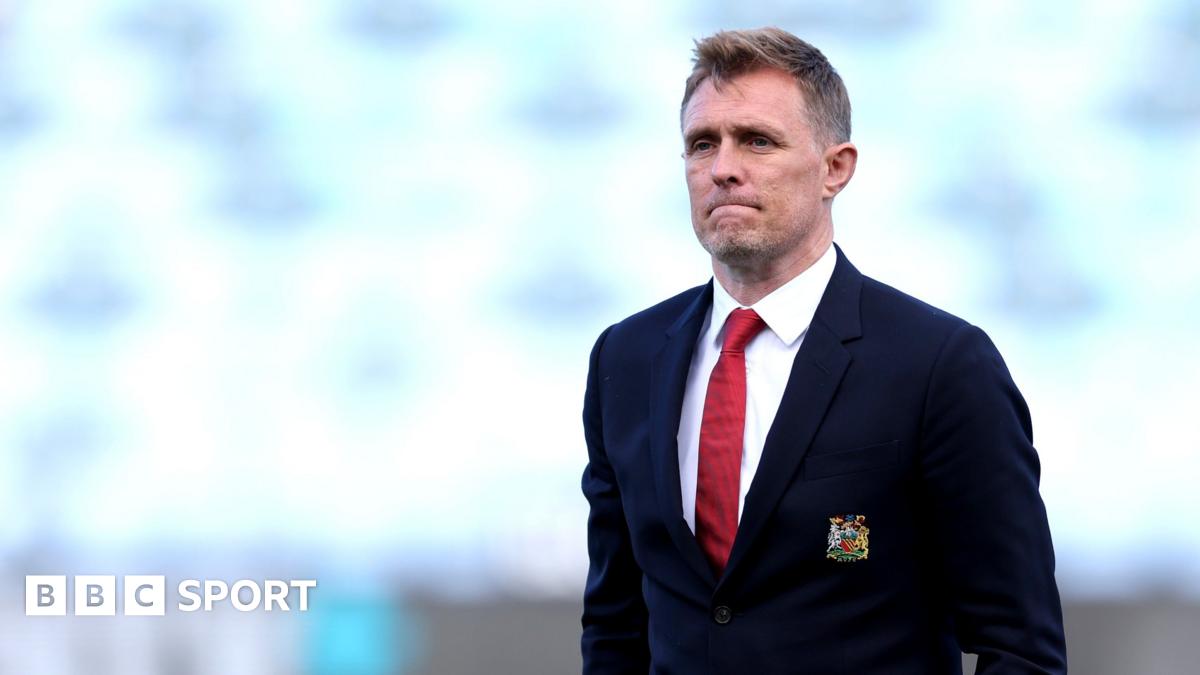 FA Youth Cup final LIVE: Watch Manchester City v Manchester United in the FA Youth Cup final