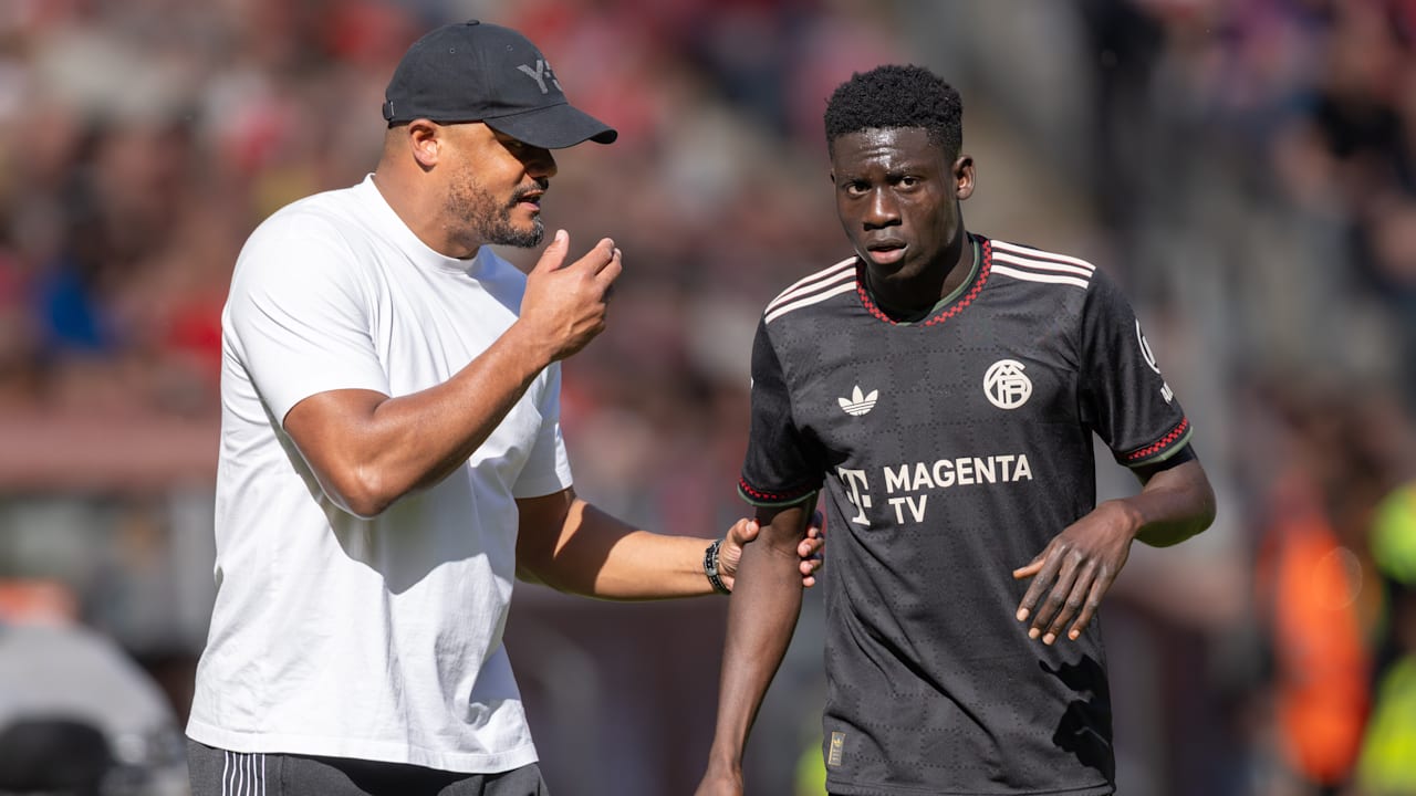 FC Bayern: Aufstellung da! Juwel (18) wieder in der Startelf | Sport