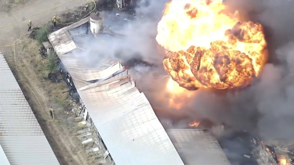 Fire scorches brush, outbuildings near Livermore – NBC Bay Area