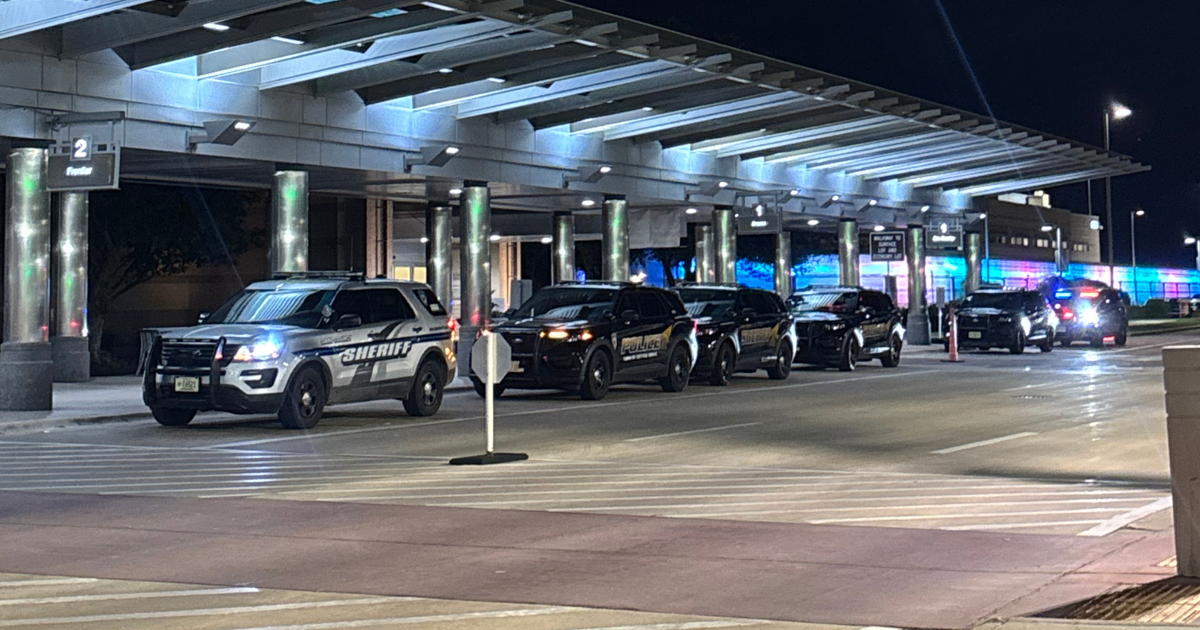 Flight diverted to Madison after unruly passenger detained | News