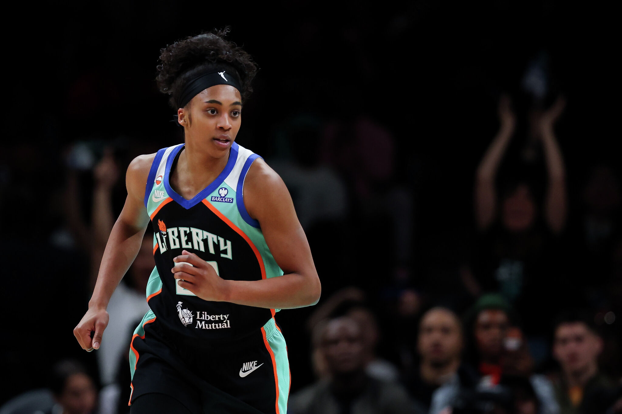 Former UConn standout Aubrey Griffin makes WNBA debut
