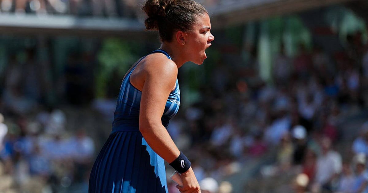 French Open 2026 live updates: Day 2 latest as Paolini wins, Swiatek on court, Shelton and Anisimova also in action