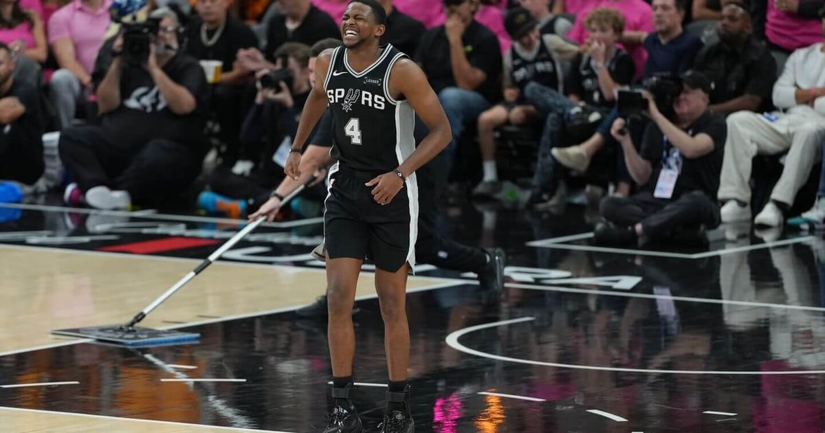 Frustrating postseason for Fox – The Athletic