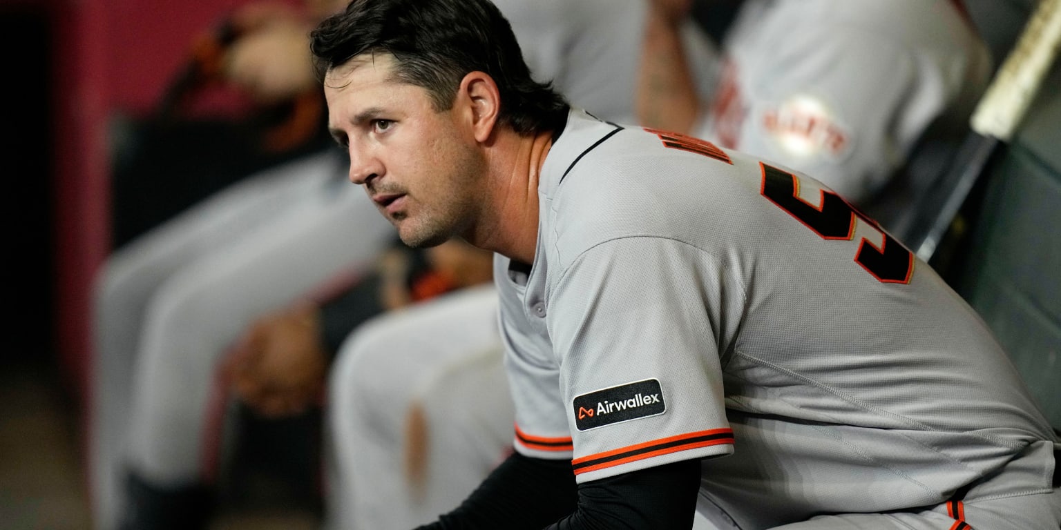 Giants stay positive after being swept in Arizona
