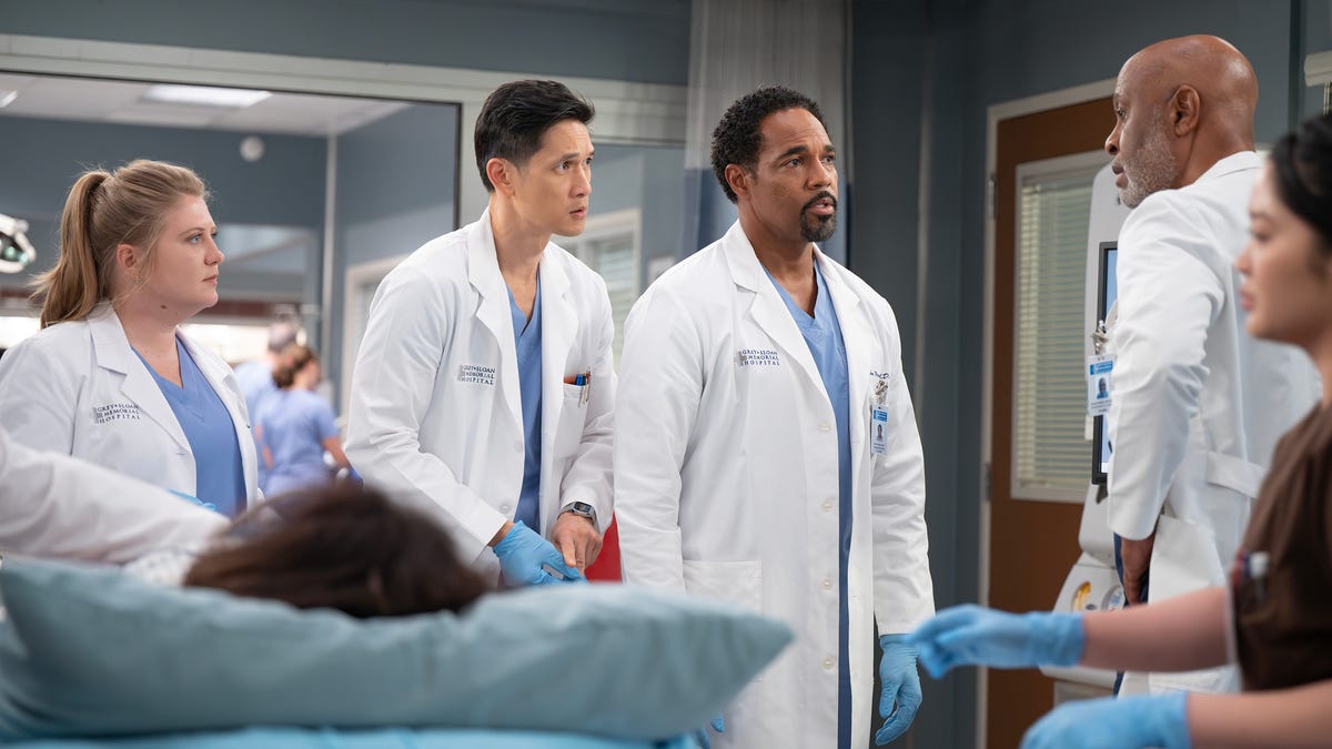'Grey's Anatomy' fires Dr. Kwan before Season 22 finale. What to know