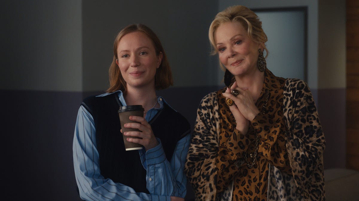 ‘Hacks’ stars say Deborah and Ava’s pretend romance was ‘so much fun’