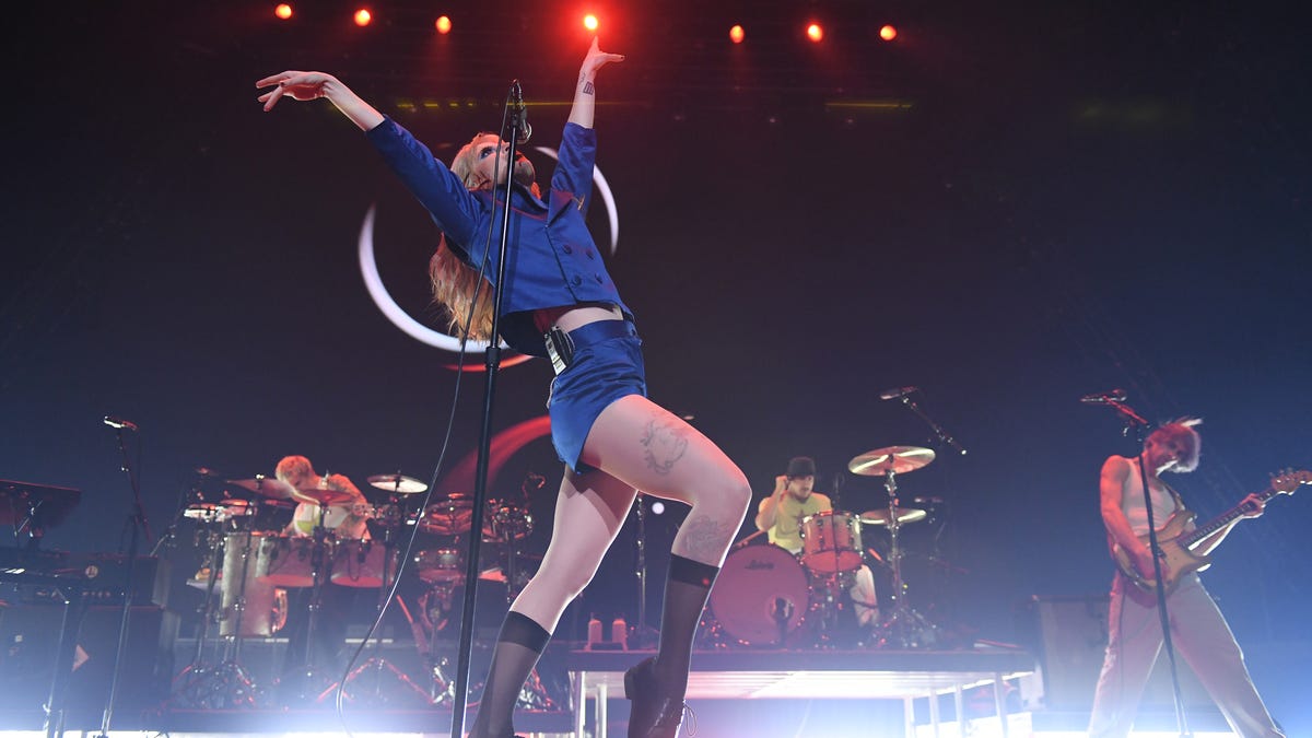 Hayley Williams announces Metro Detroit date on solo tour