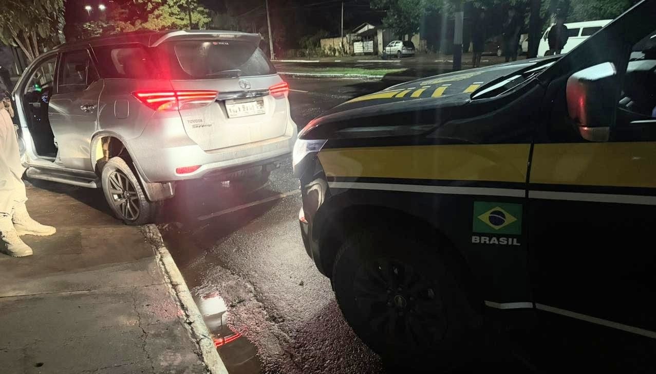 Homem é preso após perseguição com Hilux roubada na BR-163