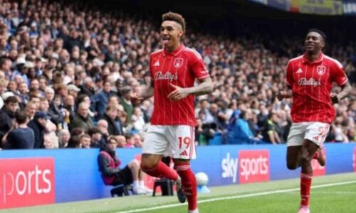 Igor Jesus celebra nascimento do primeiro filho