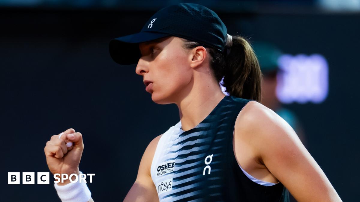 Italian Open: Iga Swiatek sets up Naomi Osaka meeting