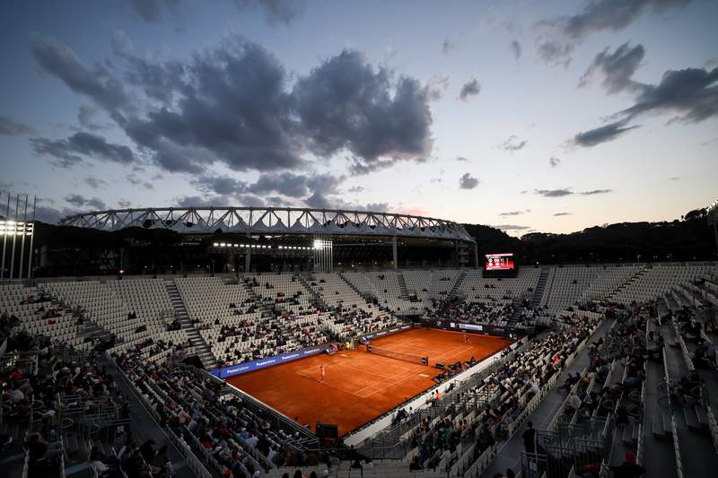 Italian Open: Matches Forced to Suspend Temporarily After Weather Wreaks Havoc