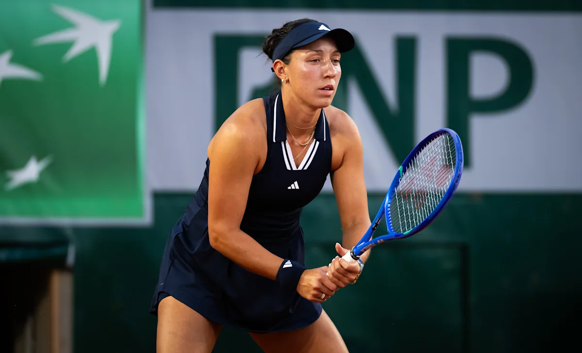Jessica Pegula suffers first-round upset by Kimberly Birrell in French Open